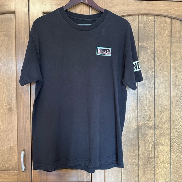 🌟3/$20🌟 Neff x Disney Men's Size Large Mickey Mouse Graphic Black T Shirt - Picture 2 of 6